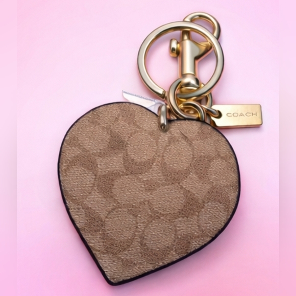 Coach 70's Heart Burst Bag Charm In Signature Canvas - Picture 2 of 6